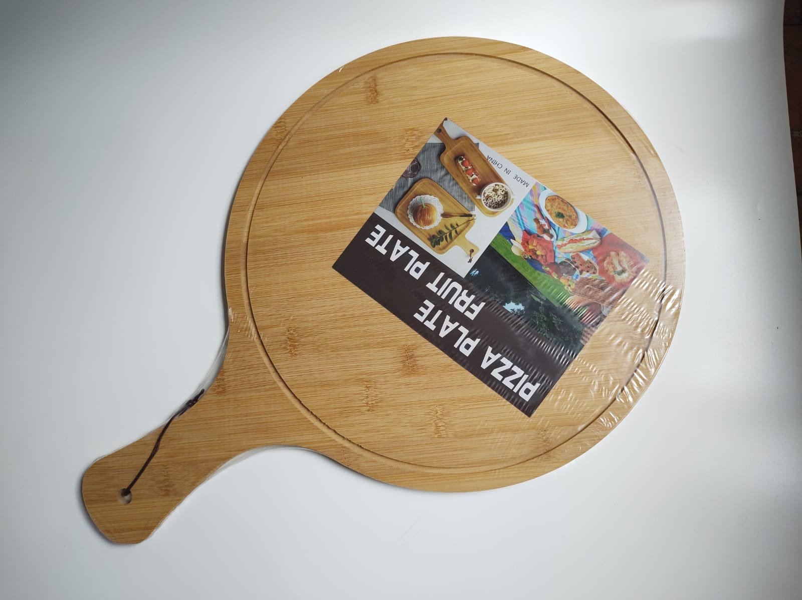 Tabla pizza con mango 49 x 33 cm